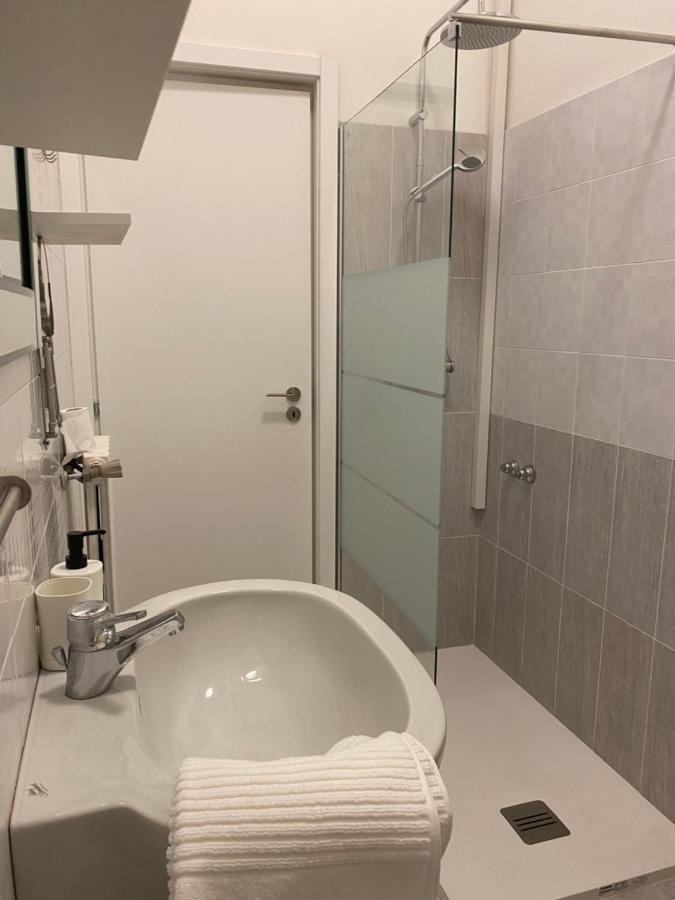Apartamento Westhouse Pescara Exterior foto