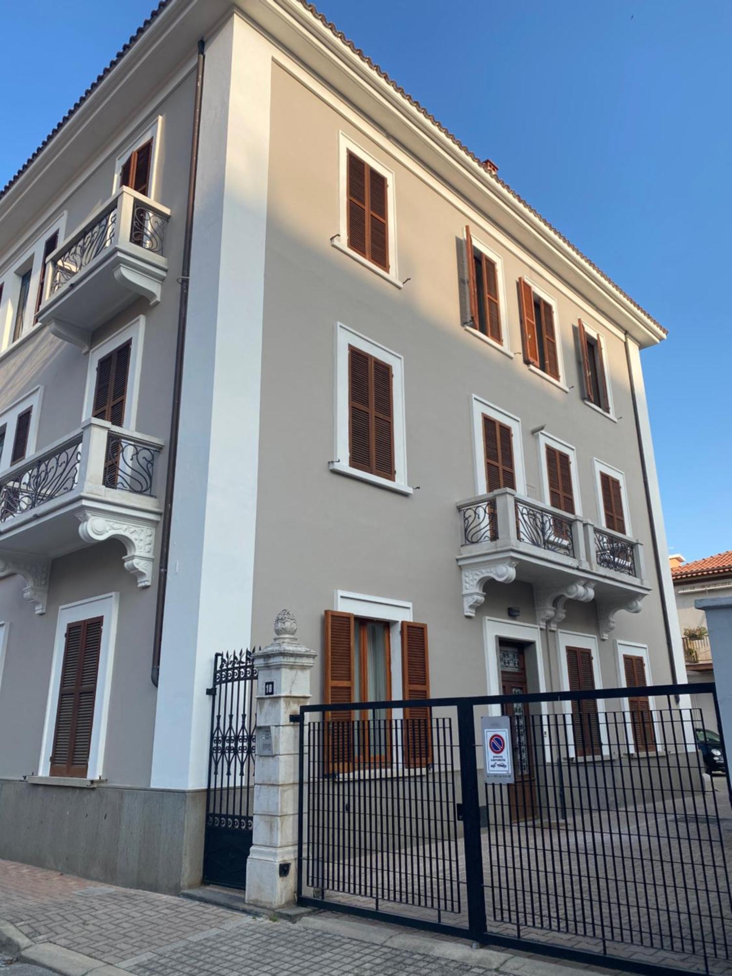 Apartamento Westhouse Pescara Exterior foto